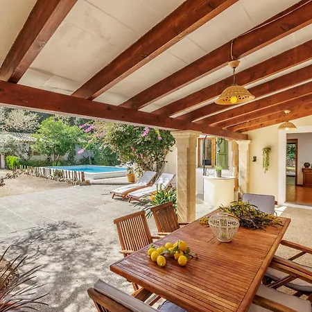 Creus Villa